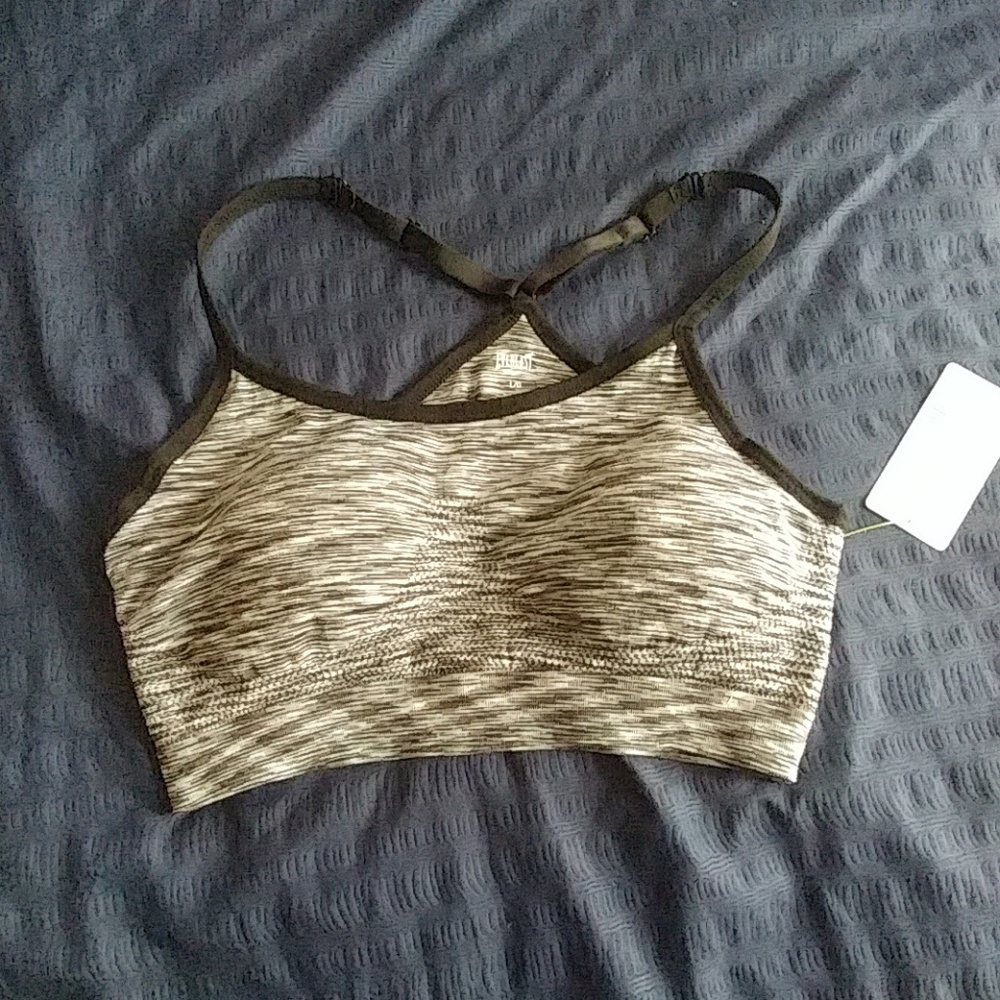 Sports bra